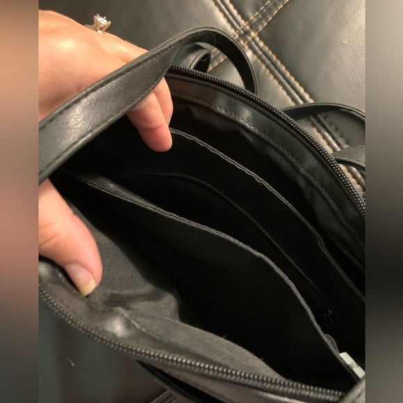 Strada Black Leather BAG Double Handle, Lots of Pockets - Picture 9 of 9